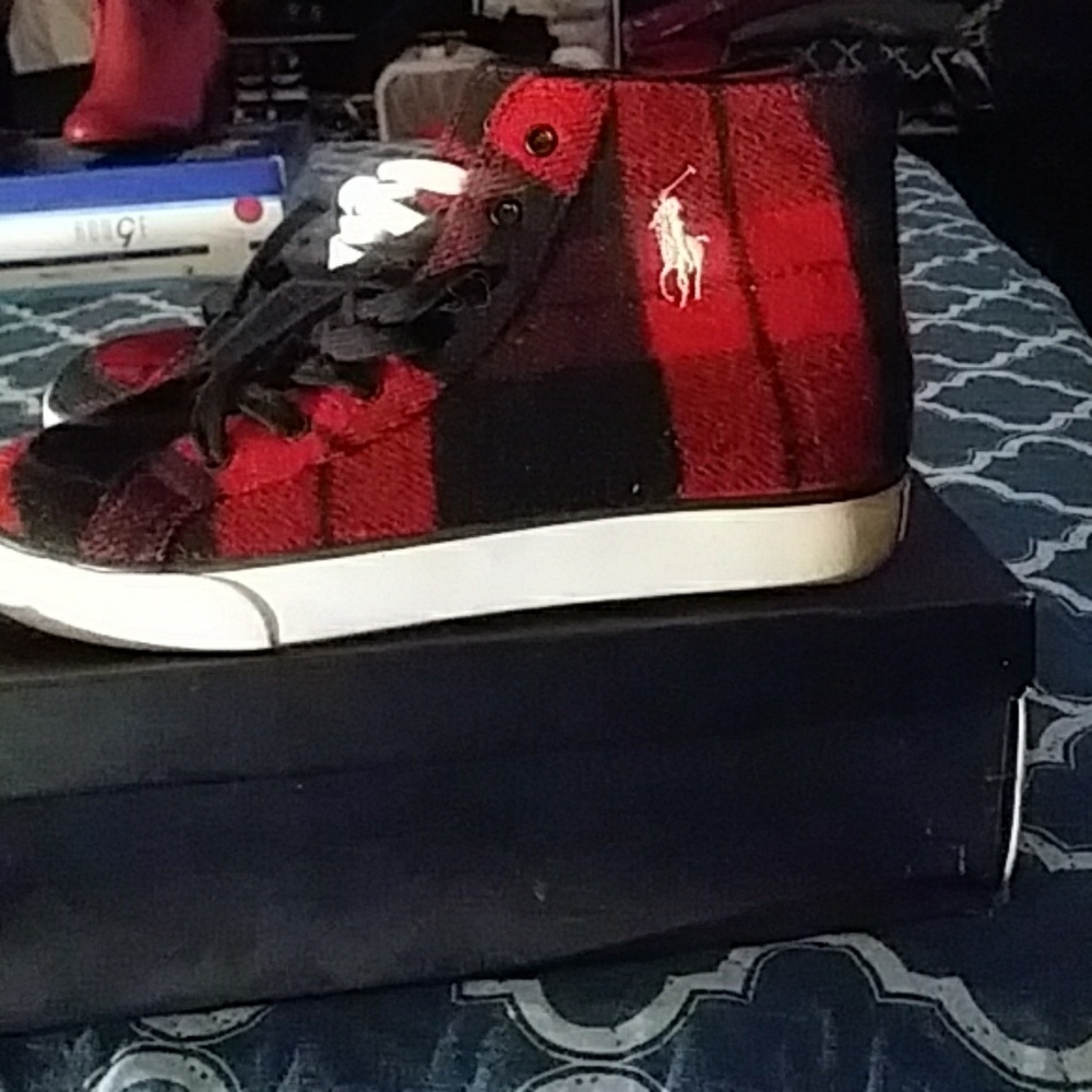 Nice sneakers worn once